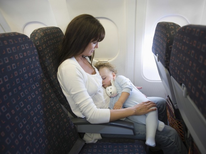 norwegian airlines bassinet